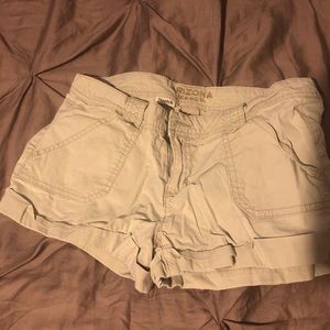 Khaki shorts